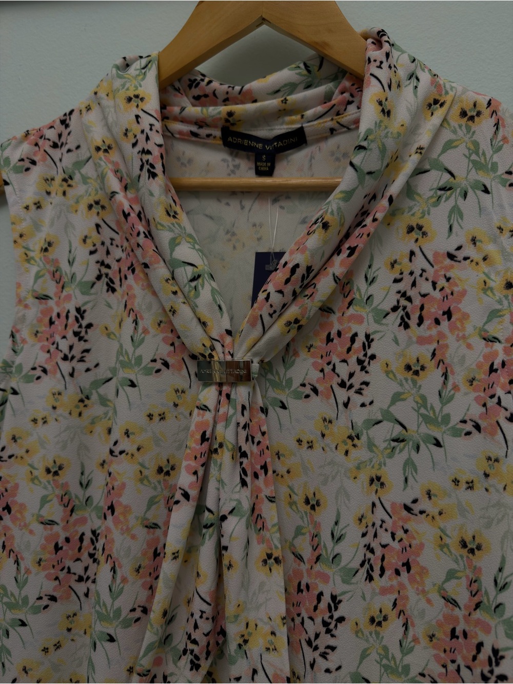 Adrienne Vittadini White Floral Tie-Front Blouse with Pastel Accents